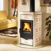 Piec kominkowy na drewno La Nordica Nicoletta Silk Vogue Ametista 8 kW