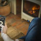 Inteligentny piec kominkowy Charnwood Skye E700 D o mocy: 7kW