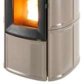 Piecyk na pellet MCZ Suite 10 kW, wifi, sterowanie aplikacją Maestro+