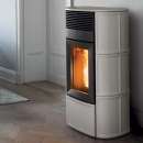 Piecyk na pellet MCZ Suite 10 kW, wifi, sterowanie aplikacją Maestro+